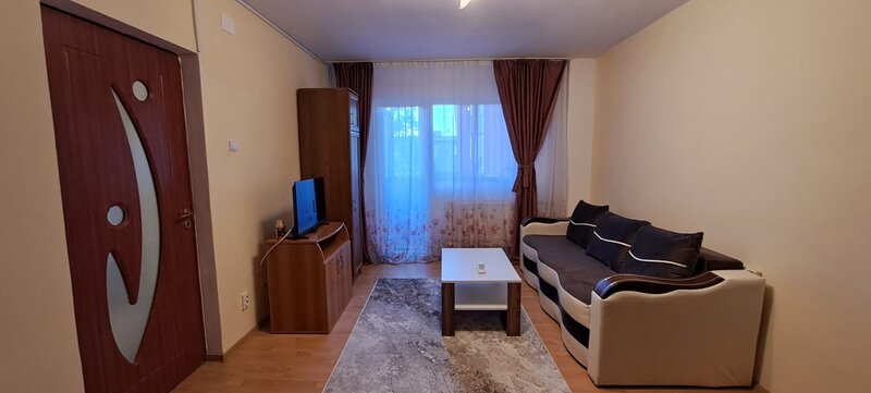 RAHOVA - Piata Rahova, stradal, 2 camere, mobilat si utilat modern