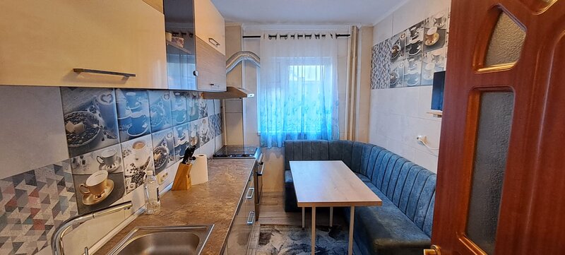RAHOVA - Piata Rahova, stradal, 2 camere, mobilat si utilat modern